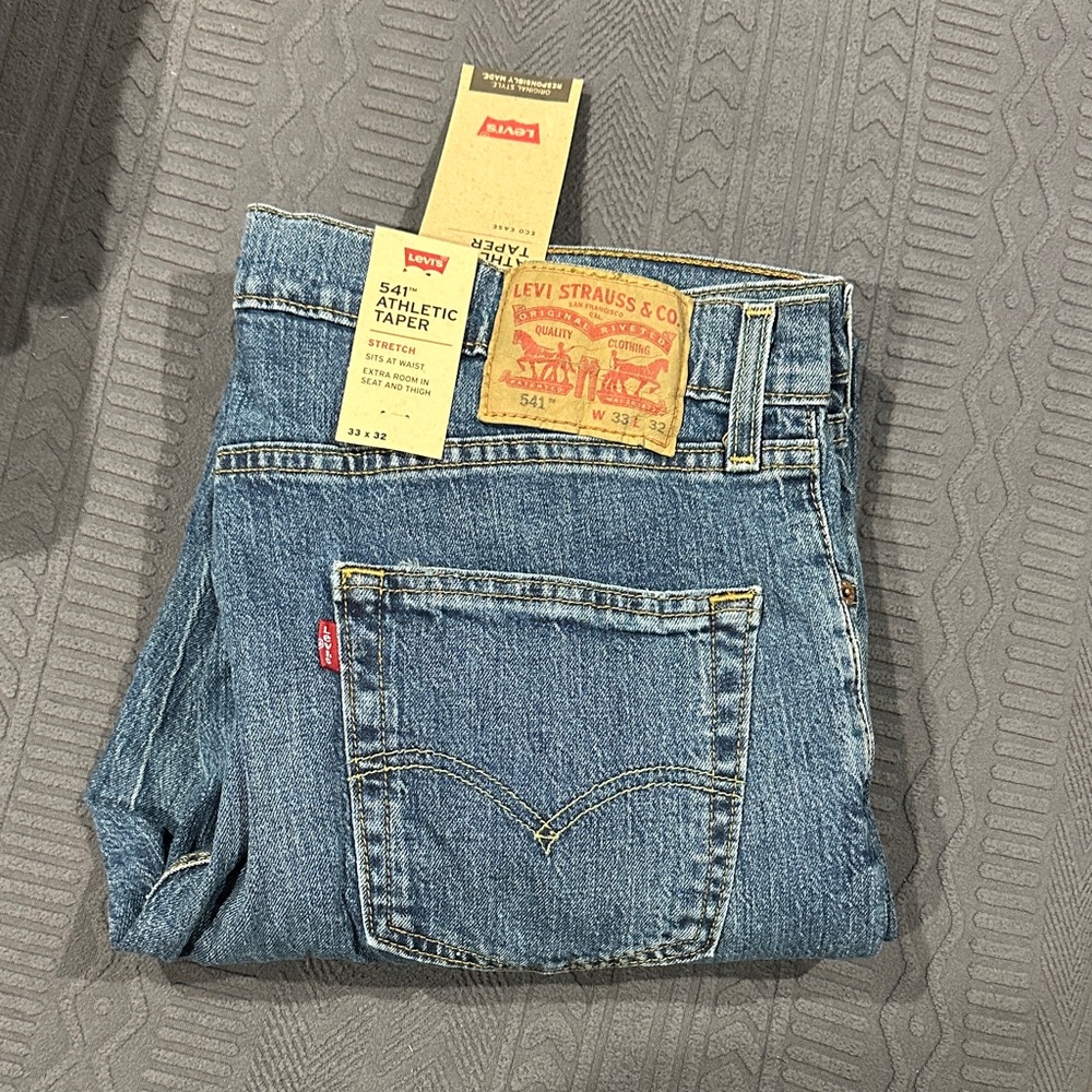 Levi's Relaxed Fit Denim Jeans - Classic Blue